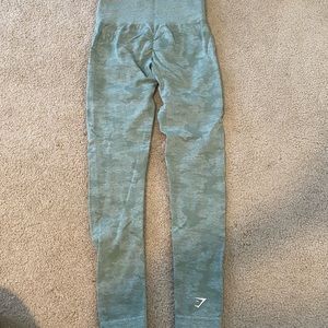 Gymshark XS camo seamless leggings